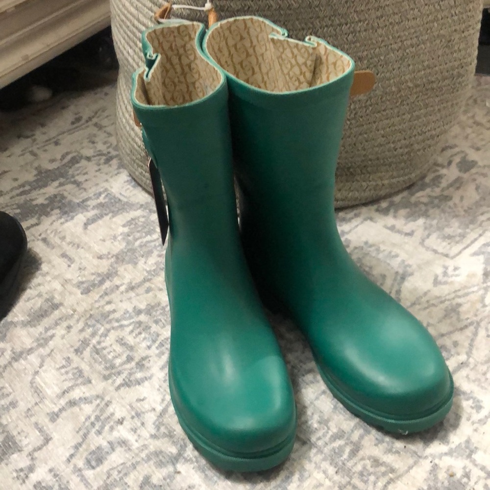 Chooka Rain boots